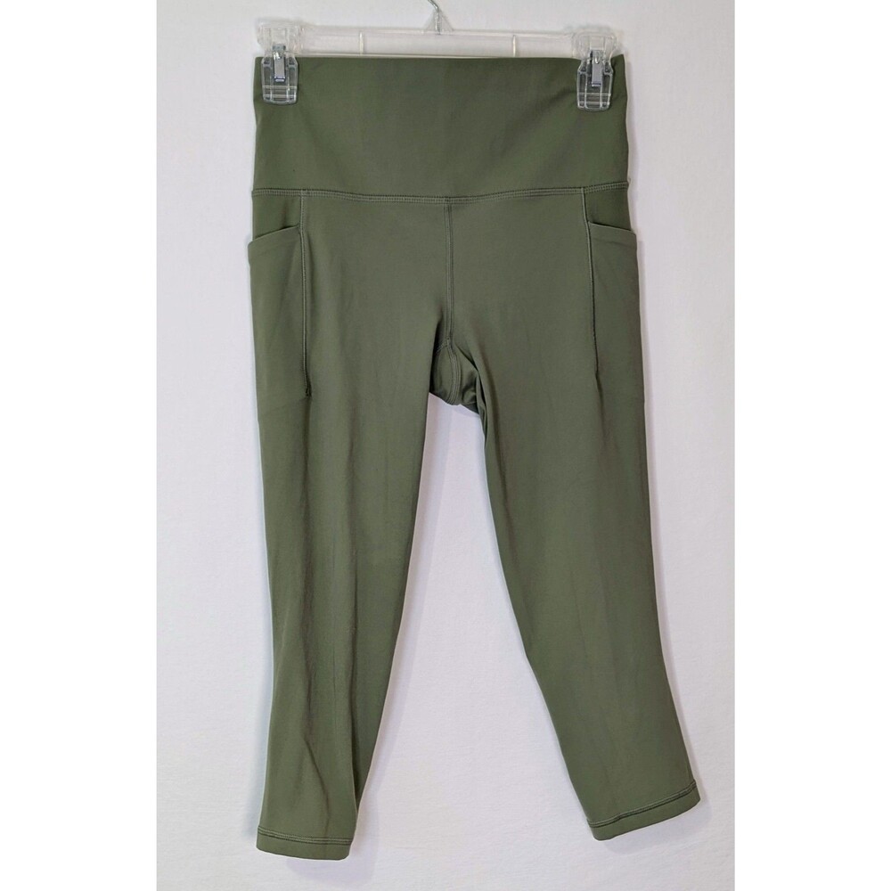 Athleta Salutation Stash Pocket II Capri Leggings Green Small Petite SP